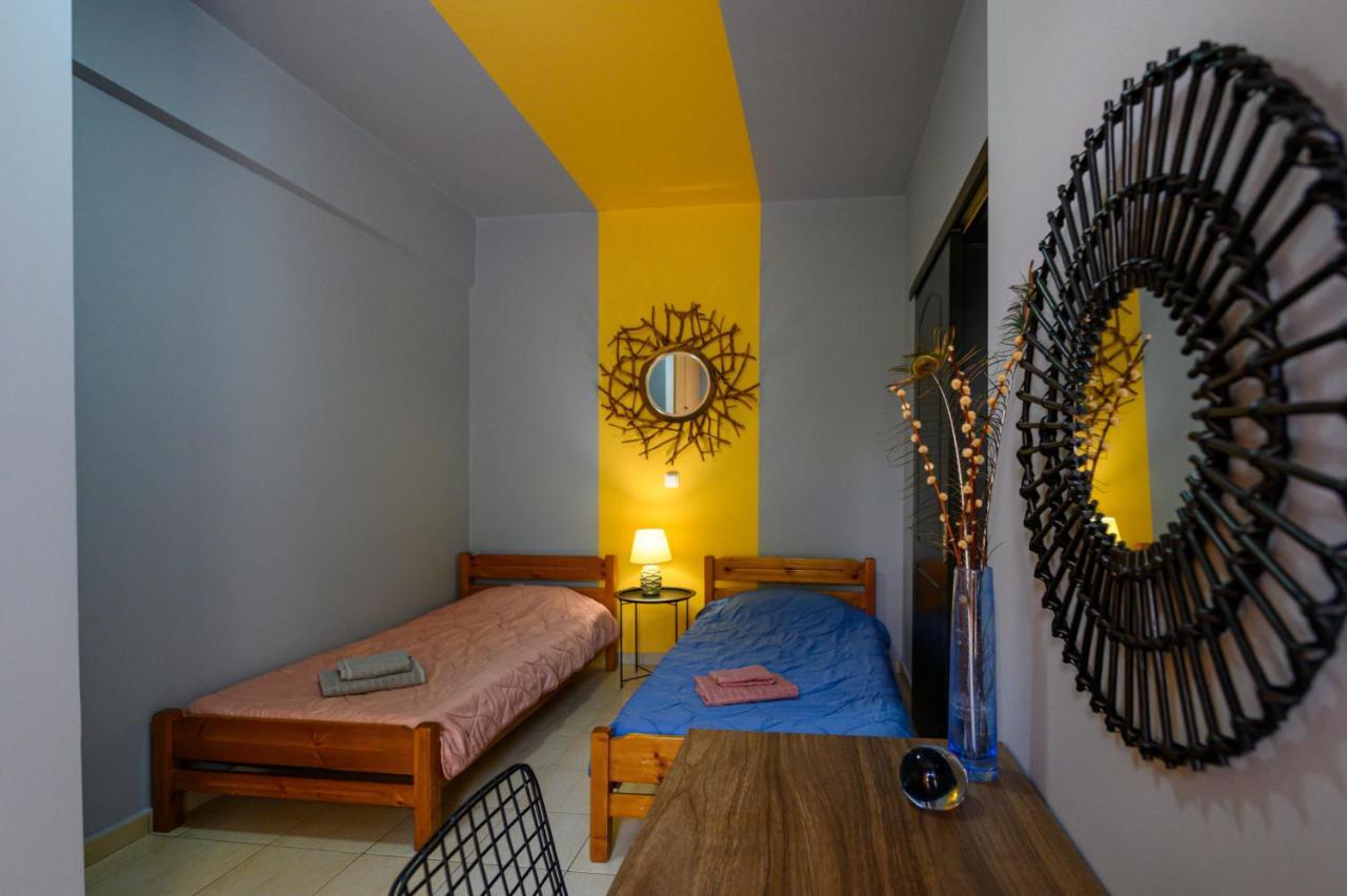 Rea Apartment II "1Minute From The Beach" Kalamata Dış mekan fotoğraf
