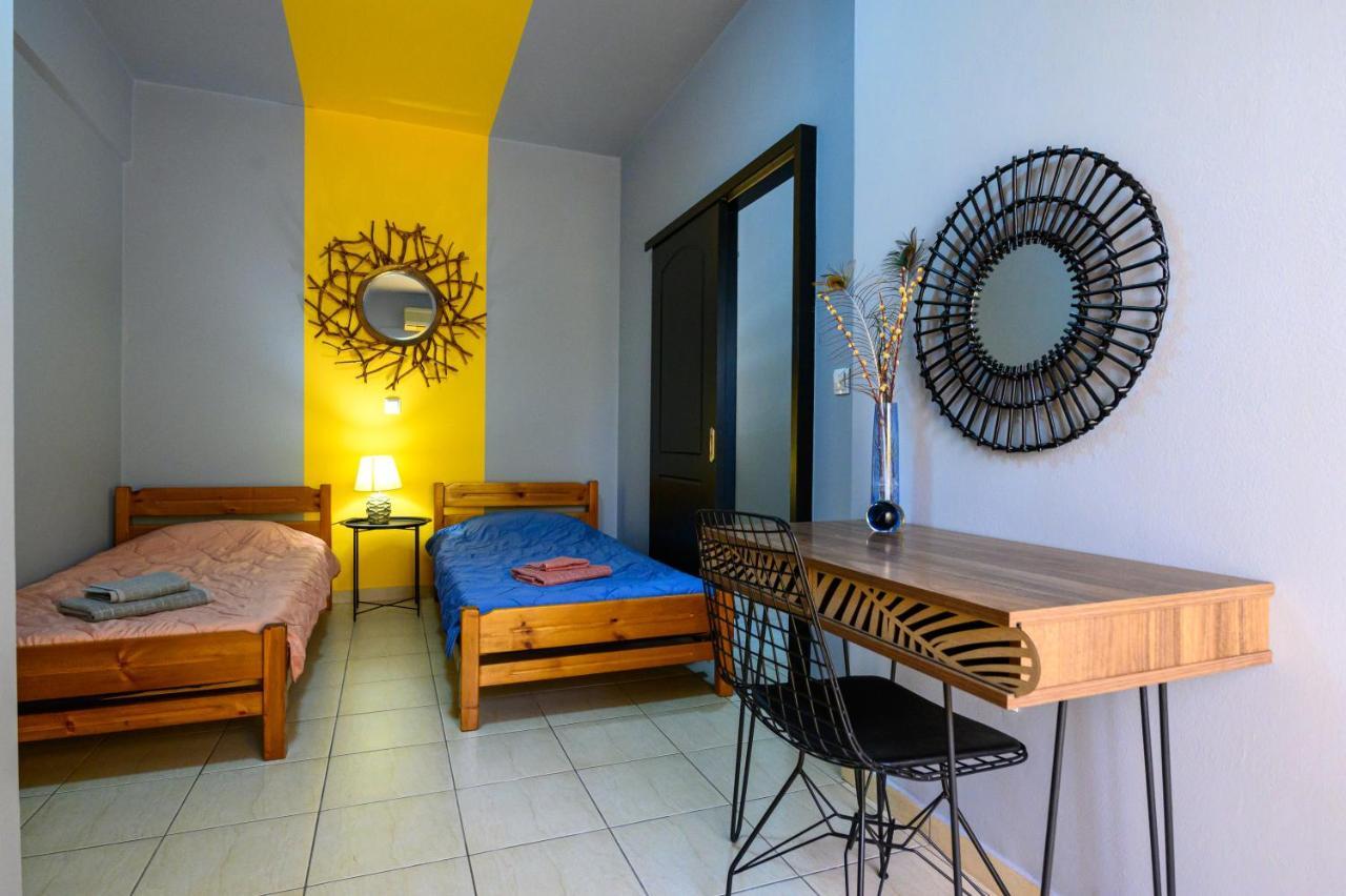 Rea Apartment II "1Minute From The Beach" Kalamata Dış mekan fotoğraf