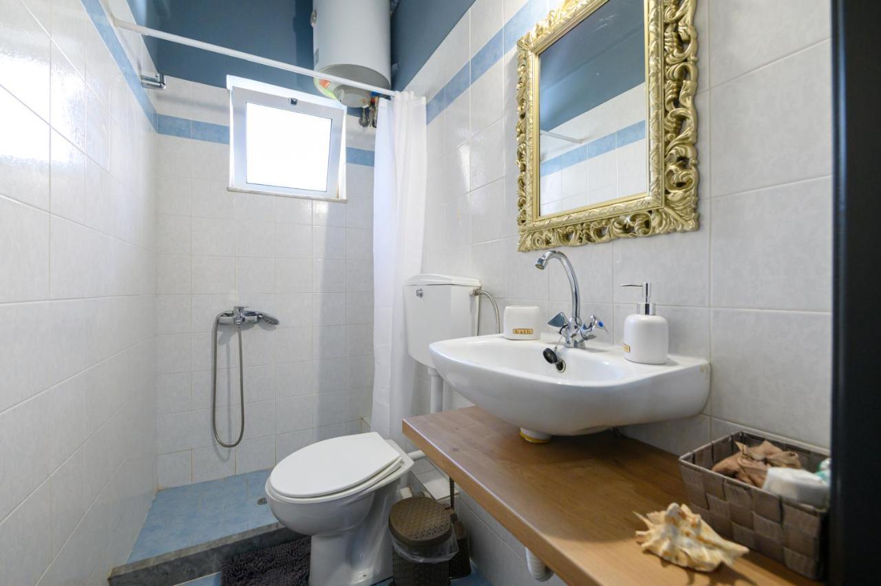 Rea Apartment II "1Minute From The Beach" Kalamata Dış mekan fotoğraf